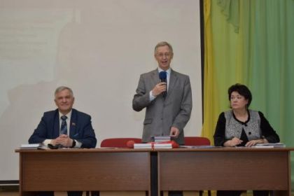 Депутаты Законодательного Собрания приняли участие в 25-ой молодежной научно-практической конференции